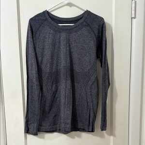 Athleta Heathered Charcoal Long Sleeve Top